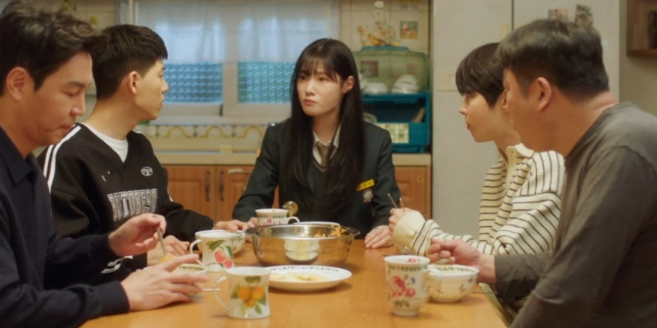 Link Streaming Family by Choice Eps 4 Sub Indo, Yoon Ju Won dapat Surat Cinta dari Pria Misterius?