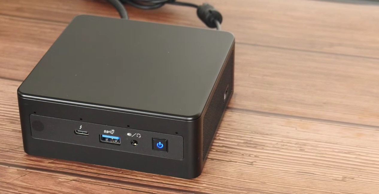 Review Asus NUC RNUC11PAHI30Z0: Mini PC Intel Core I3, Konektivitas Maksimal