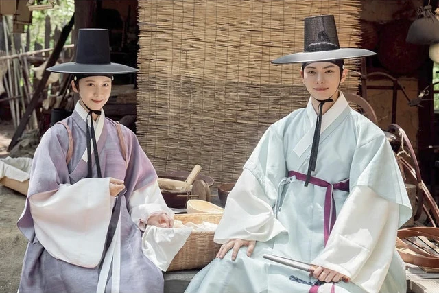 Tembus Rating Tinggi! Analisis Ending Bon Appetit Your Majesty yang Berani Mengubah Catatan Sejarah Raja Kejam