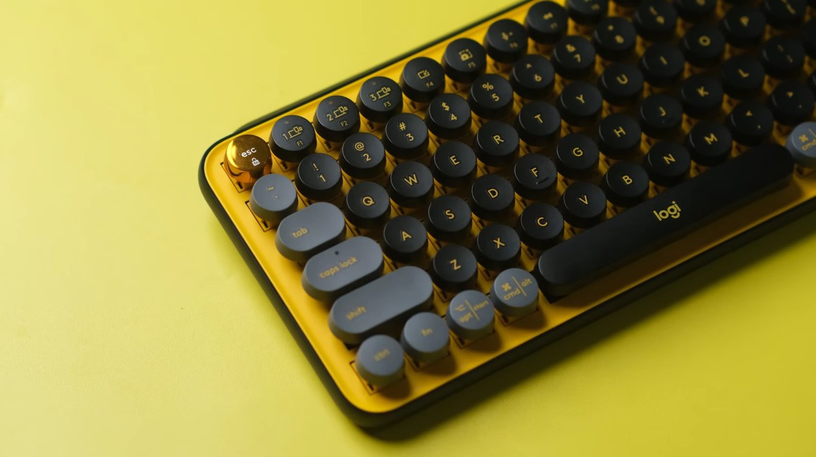 Logitech Pop Keys: Keyboard Mechanical Bluetooth yang Menggemaskan, Simak Reviewnya!