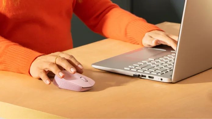 Pilih Mana Mouse Wireless Atau Mouse Bluetooth Ini Perbedaannya