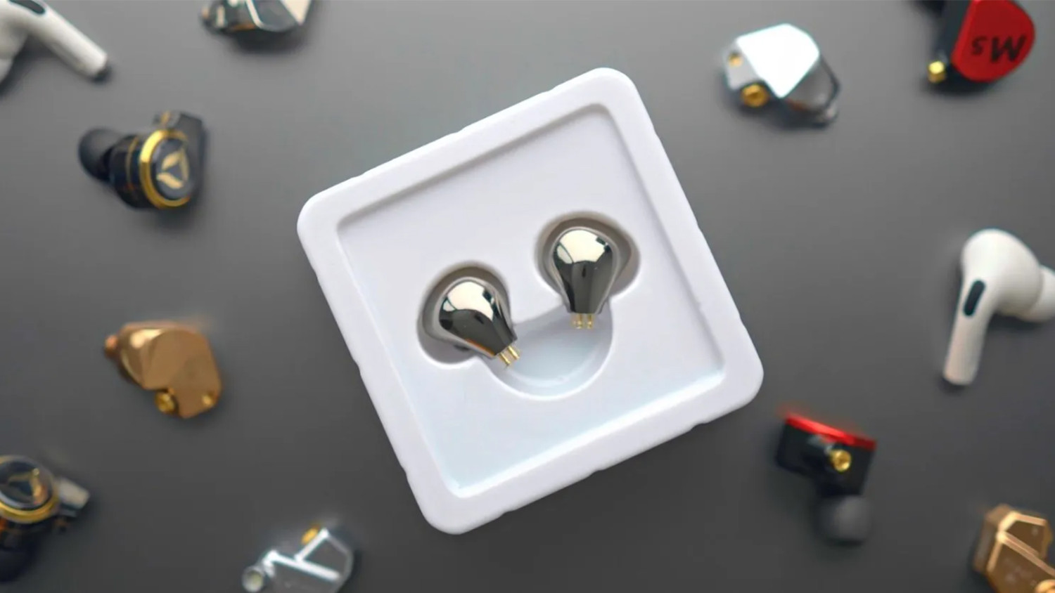 Kamu Harus Tau! Perbedaan Antara IEM, Earbuds dan TWS