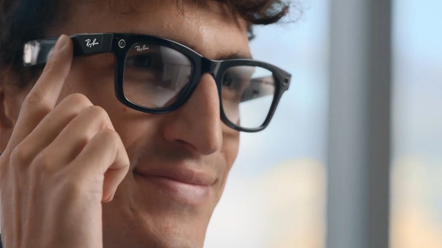 Meta dan Ray-Ban Rilis Kacamata Pintar Baru yang Dilengkapi dengan AI!