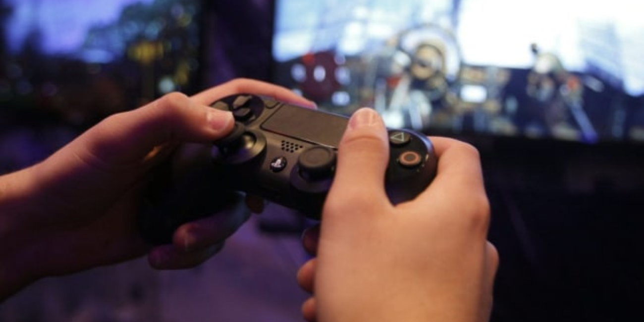 Tombol Gamepad Mulai Seret atau Gak Responsif? Jangan Dibuang, Begini Cara Mudah Mengatasinya